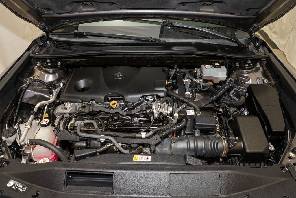 2021 Toyota Camry Hybrid LE