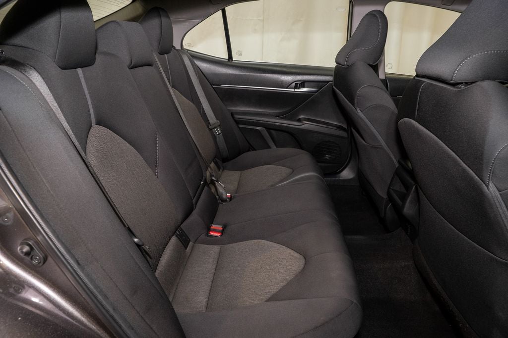 2021 Toyota Camry Hybrid LE