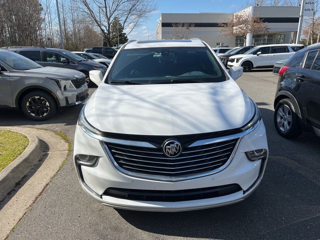 2023 Buick Enclave Essence