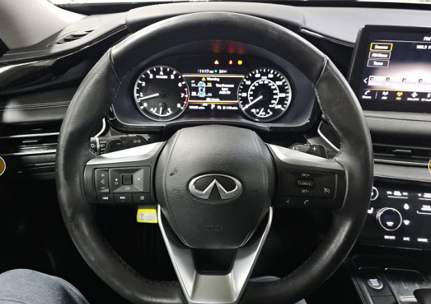 2023 INFINITI QX60 PURE