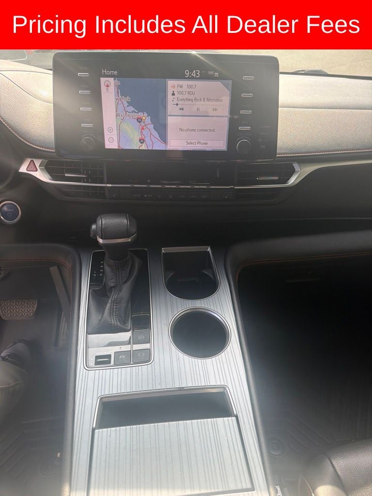 2021 Toyota Sienna XSE 7 Passenger
