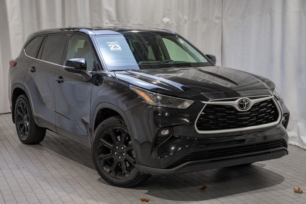 2023 Toyota Highlander LE