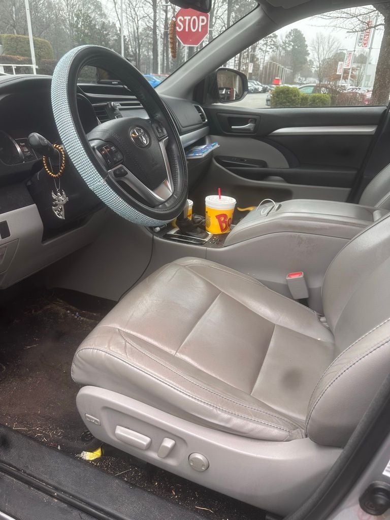 2016 Toyota Highlander XLE V6