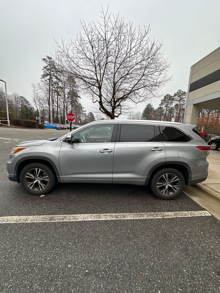2016 Toyota Highlander XLE V6