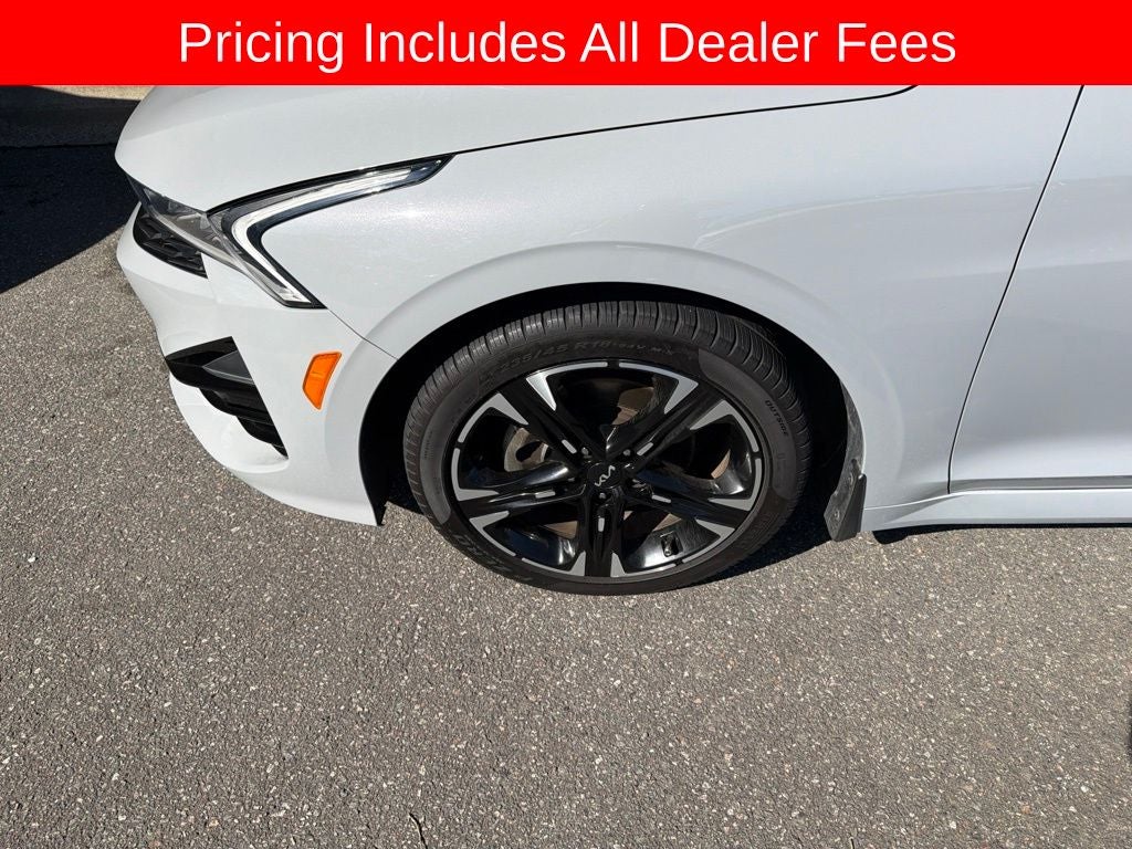 2023 Kia K5 GT-Line
