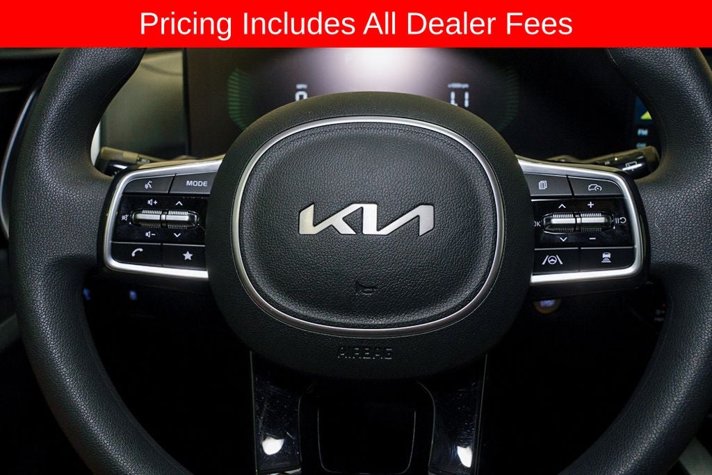 2025 Kia Sorento LX