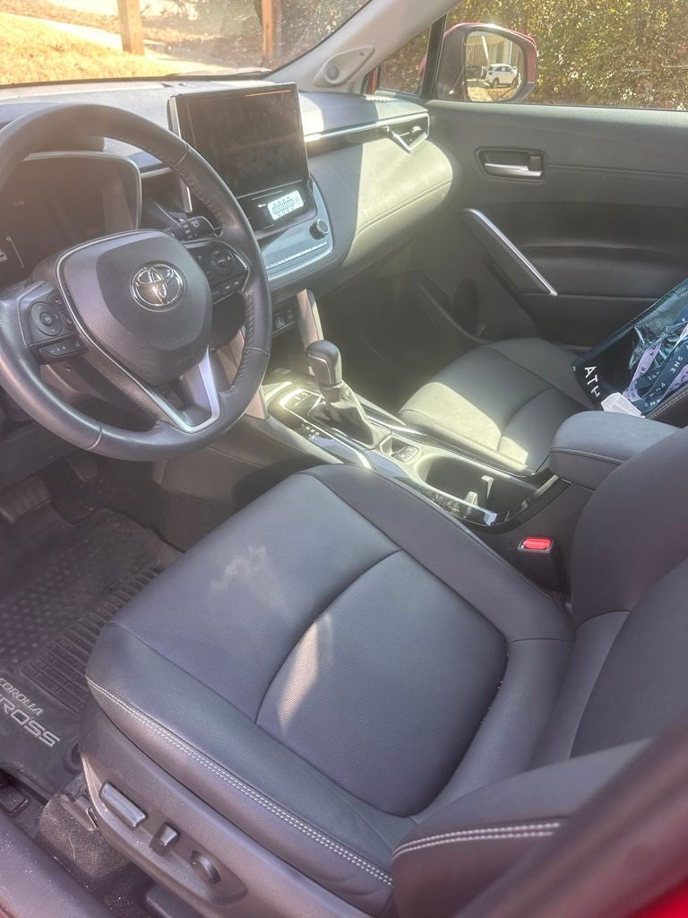 2023 Toyota Corolla Cross XLE
