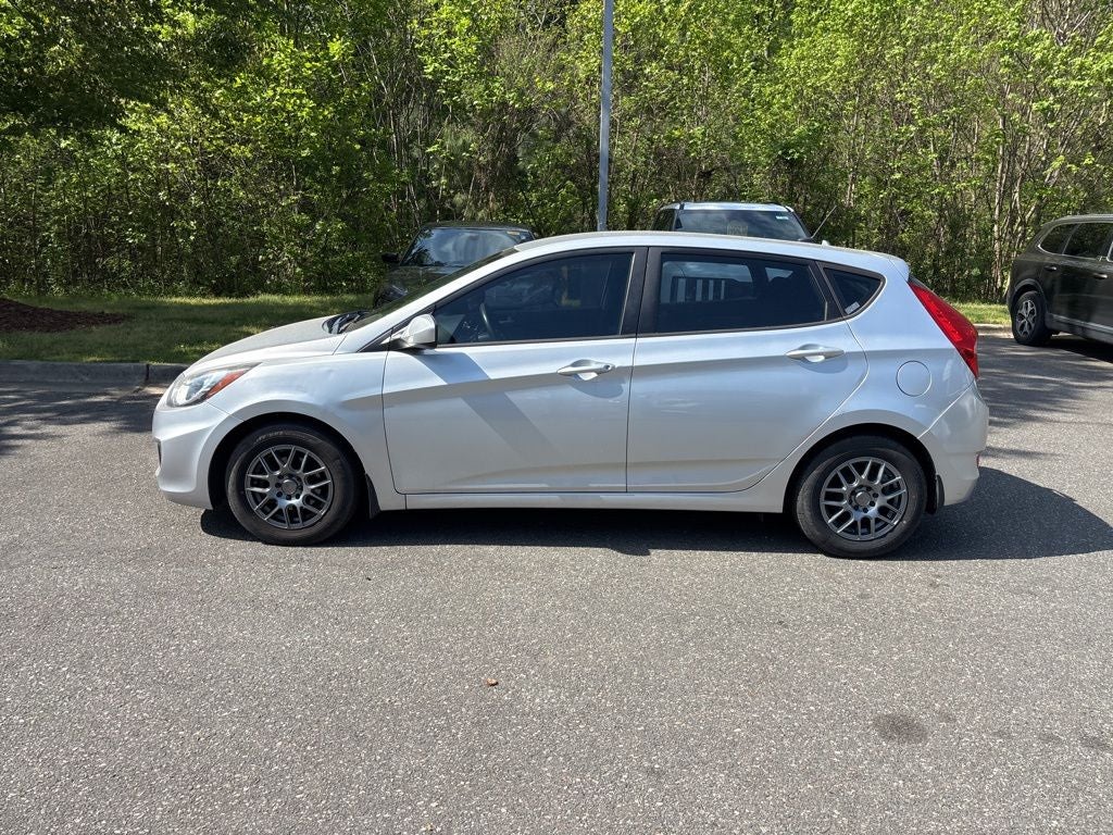 2013 Hyundai Accent GS