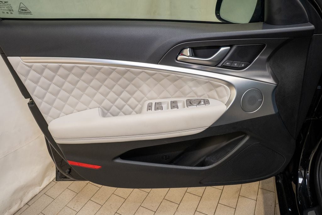 2024 Genesis G70 3.3T Sport Prestige