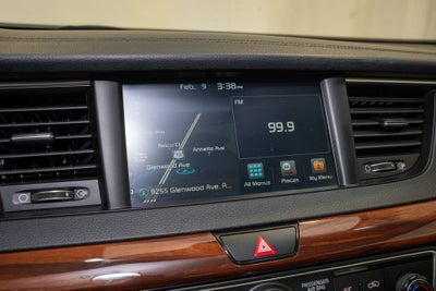 2017 Kia Cadenza Technology