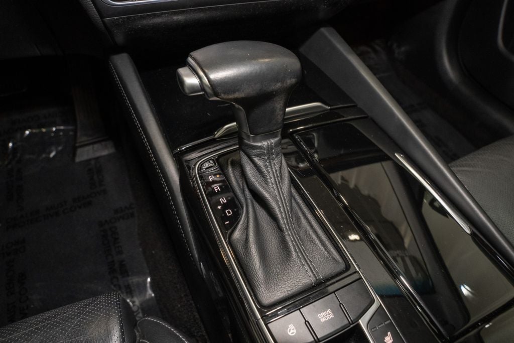 2017 Kia Cadenza Technology