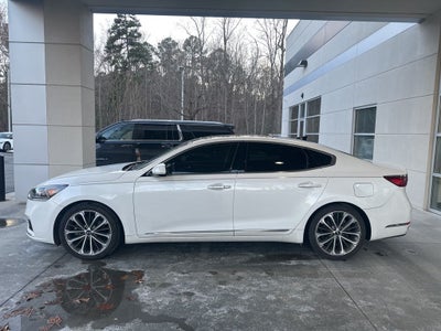 2017 Kia Cadenza Technology
