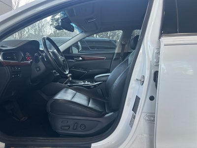 2017 Kia Cadenza Technology