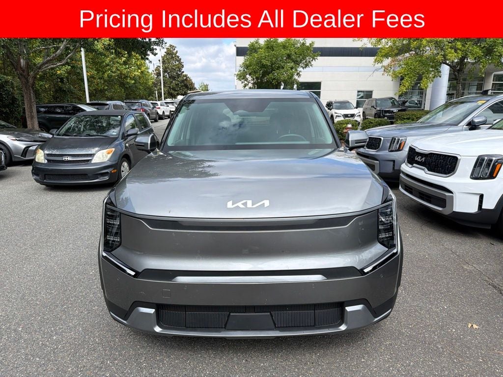 2024 Kia EV9 Light Long Range