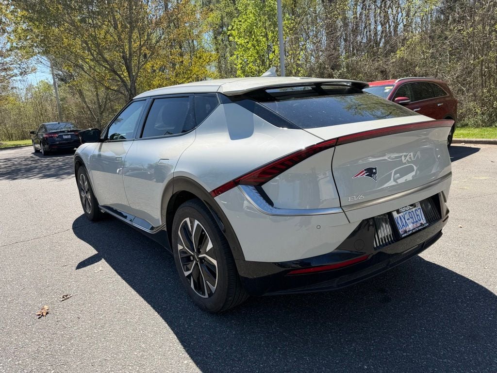 2024 Kia EV6 Wind