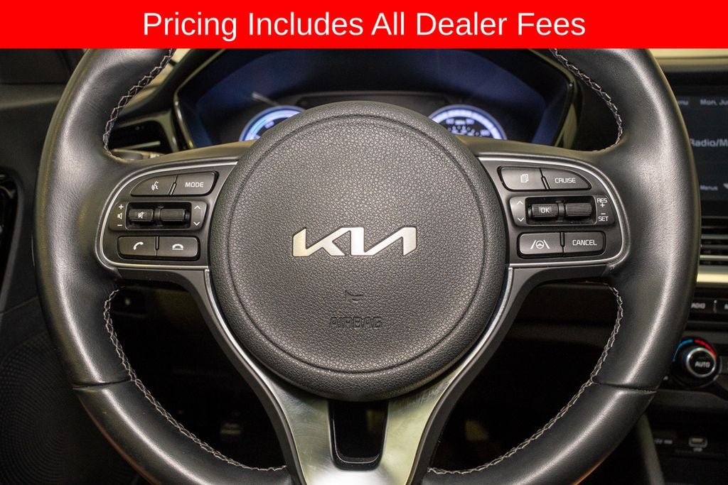 2022 Kia Niro LXS