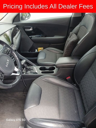 2022 Kia Niro LXS