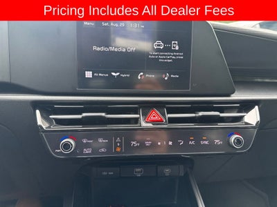 2023 Kia Niro LX