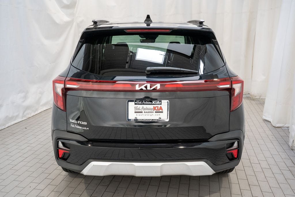 2024 Kia Seltos EX