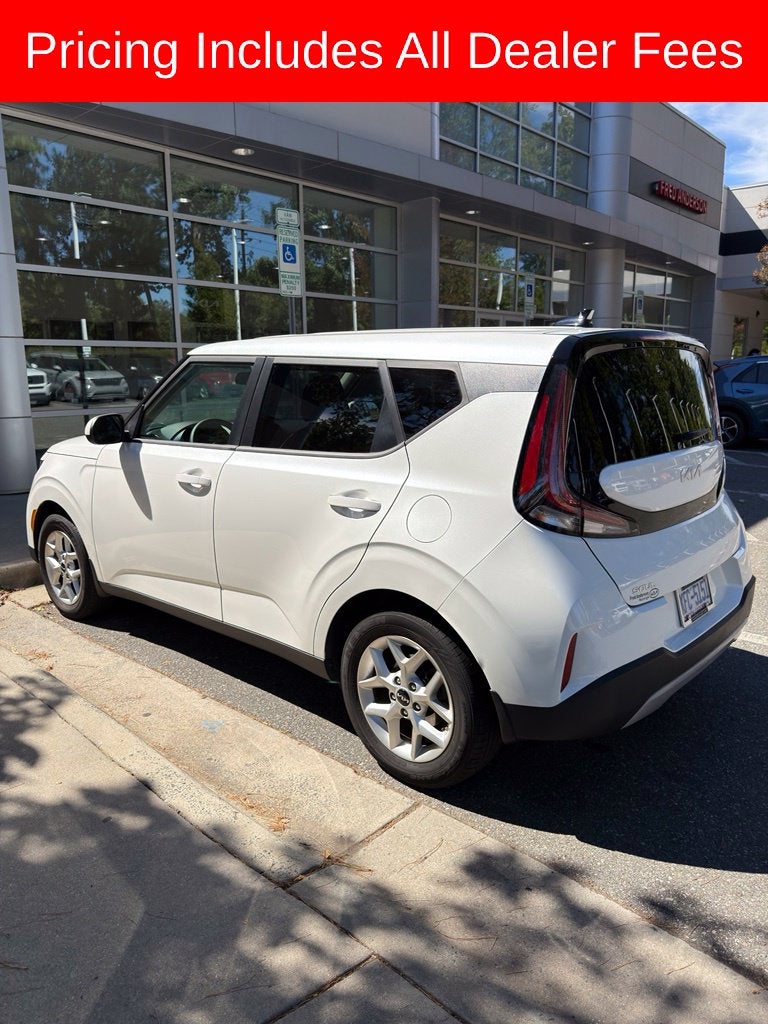 2023 Kia Soul LX