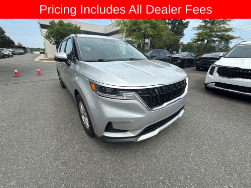 2022 Kia Carnival LX