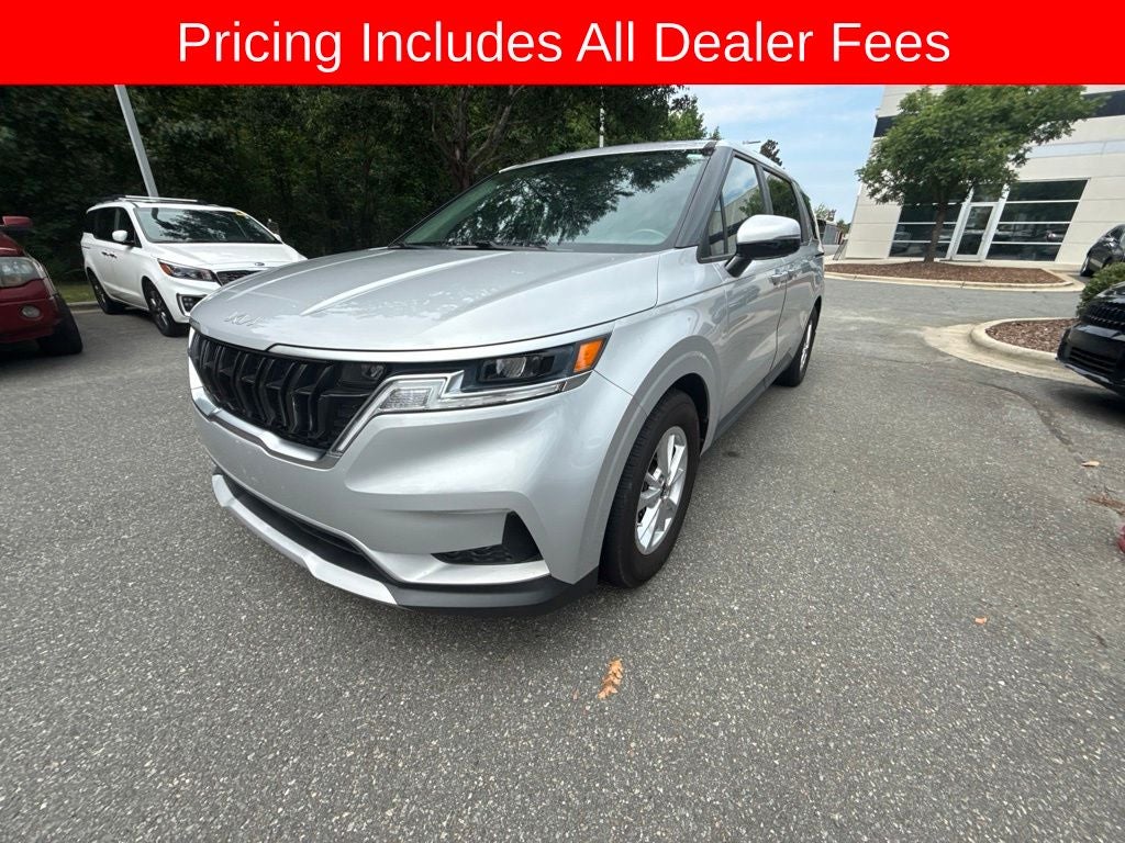 2022 Kia Carnival LX