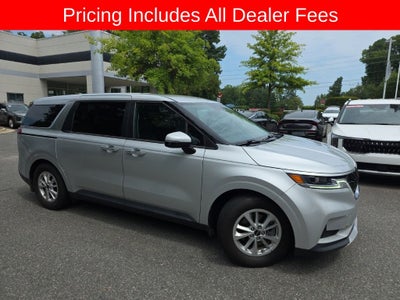 2022 Kia Carnival LX