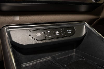 2025 Kia Carnival SX