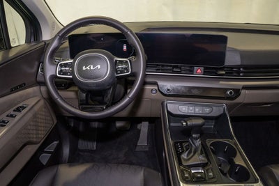 2025 Kia Carnival SX