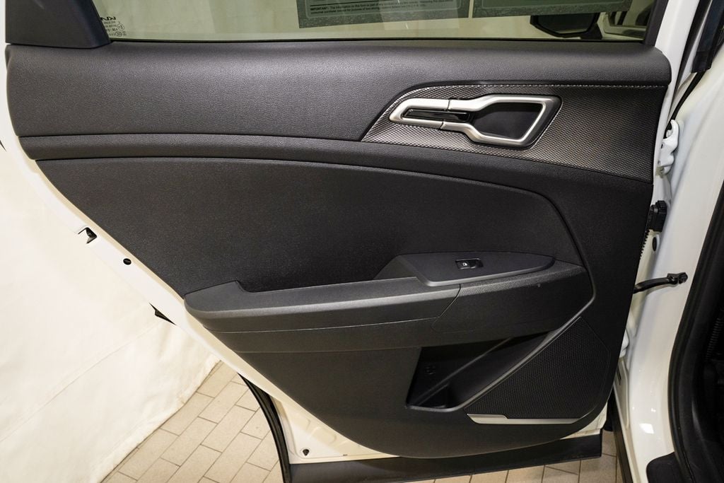 2025 Kia Sportage Hybrid LX
