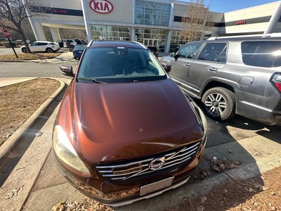 2016 Volvo XC60 T6 Drive-E