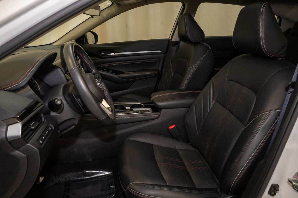 2023 Nissan Altima 2.0 SR