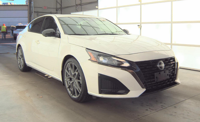 2023 Nissan Altima 2.0 SR