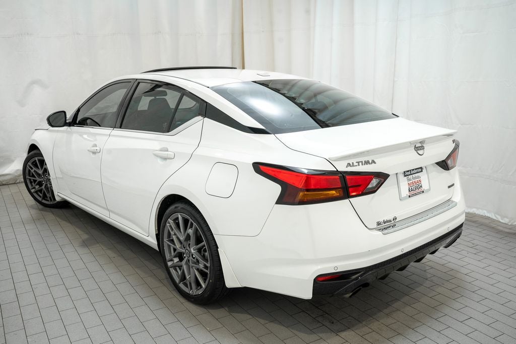 2023 Nissan Altima 2.0 SR