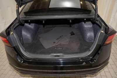 2024 Nissan Altima 2.0 SR