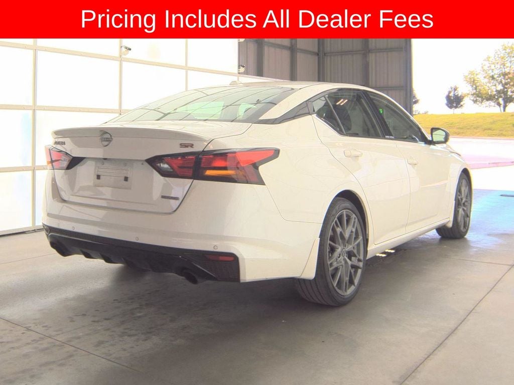 2024 Nissan Altima 2.0 SR