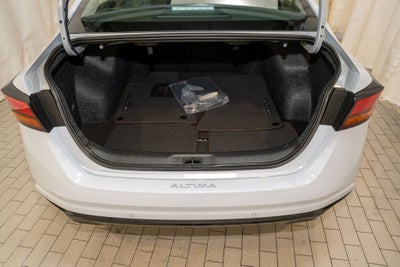 2024 Nissan Altima 2.0 SR