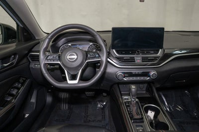 2024 Nissan Altima 2.0 SR
