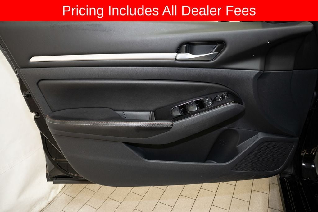 2024 Nissan Altima 2.0 SR