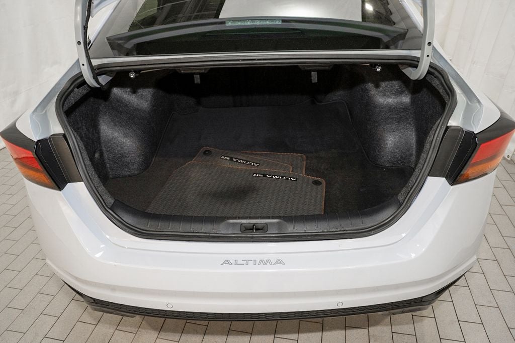 2024 Nissan Altima 2.0 SR