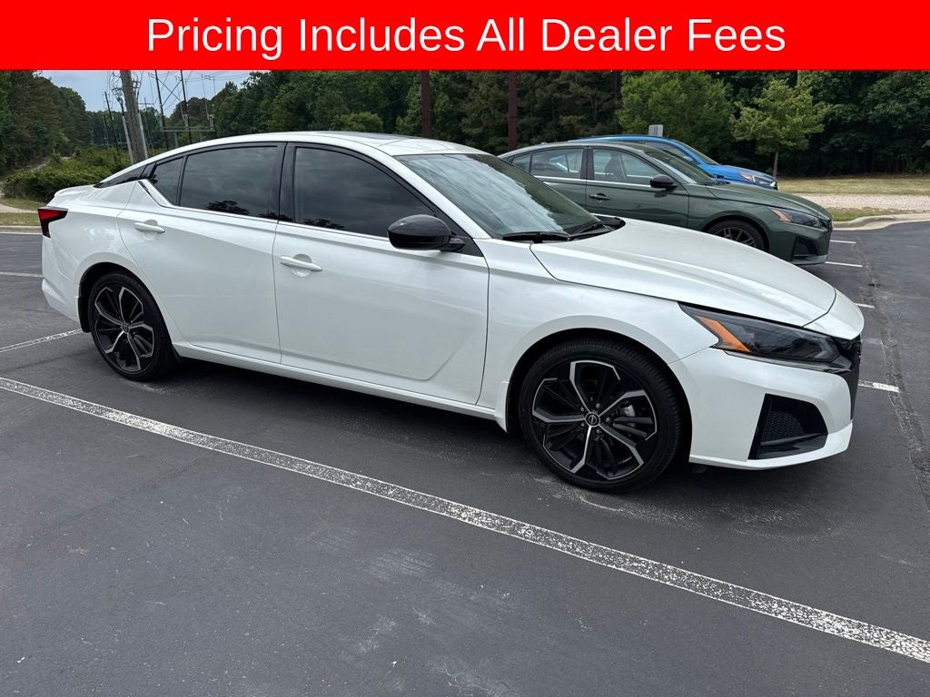 2025 Nissan Altima 2.5 SR