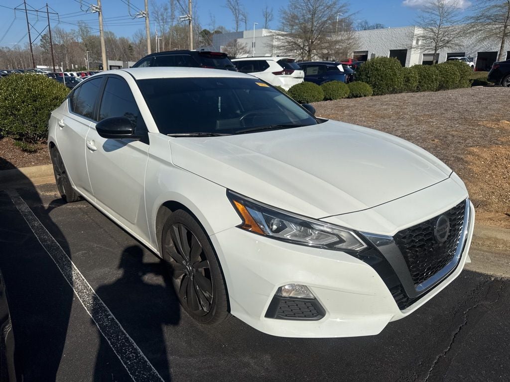 2022 Nissan Altima 2.5 SR