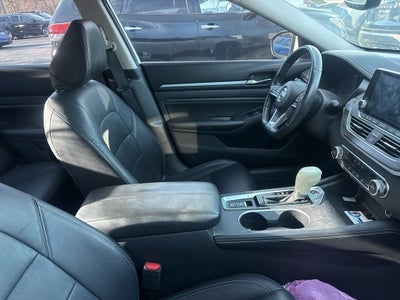 2019 Nissan Altima 2.5 Platinum