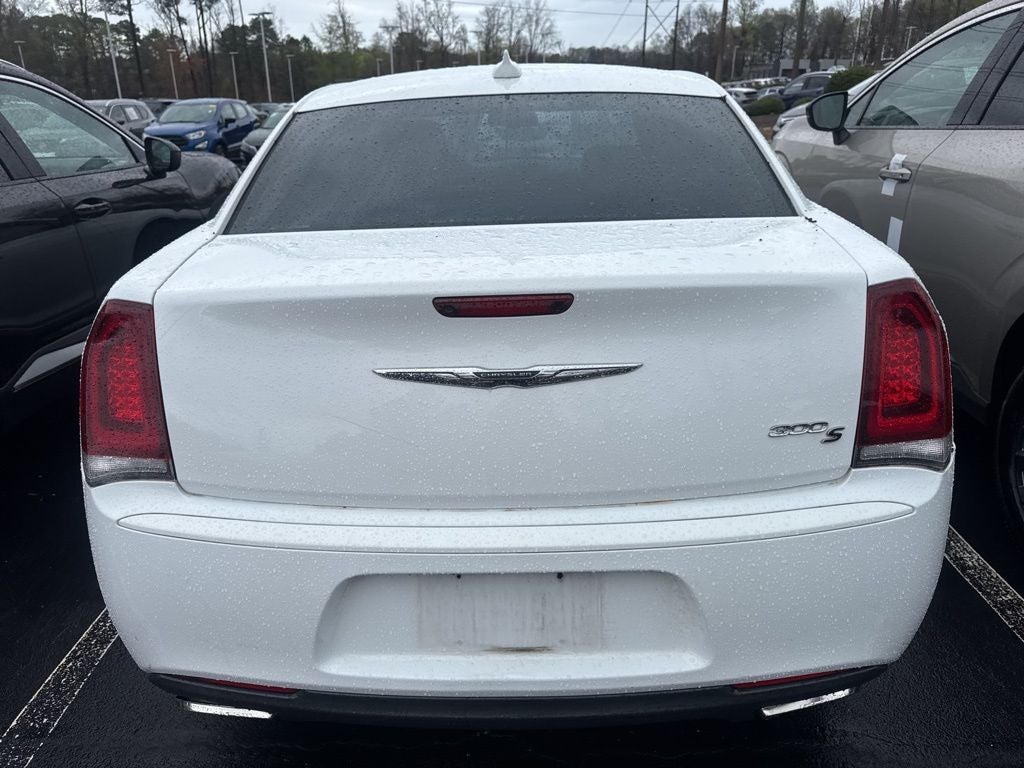 2019 Chrysler 300 S