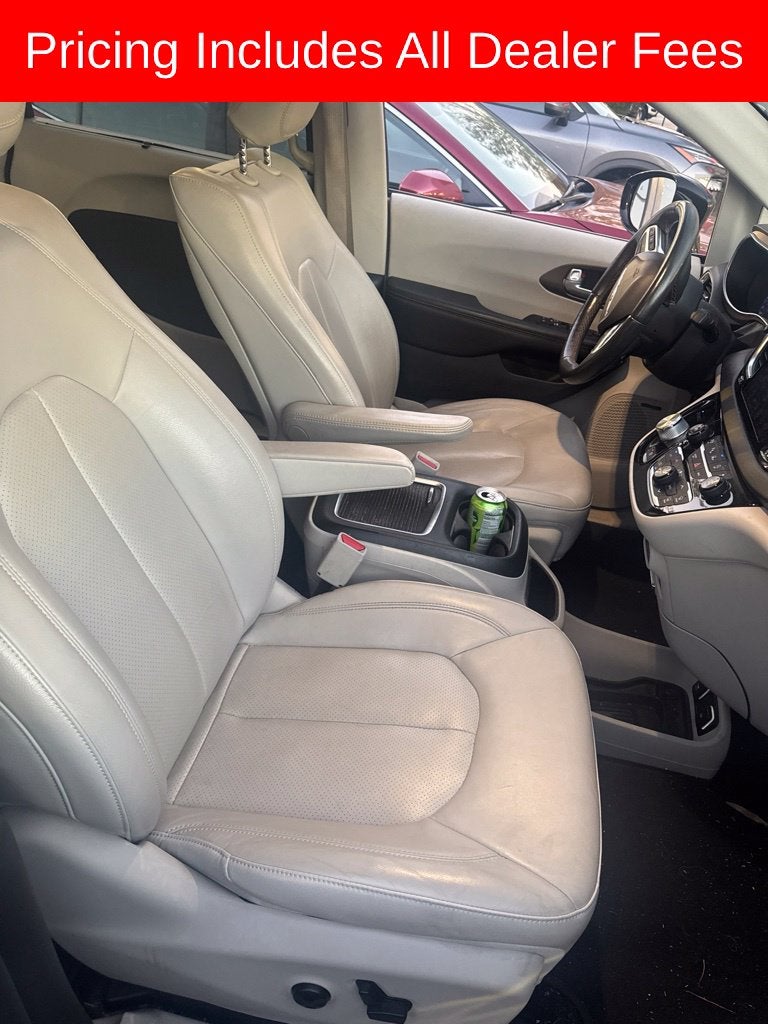 2017 Chrysler Pacifica Touring L Plus