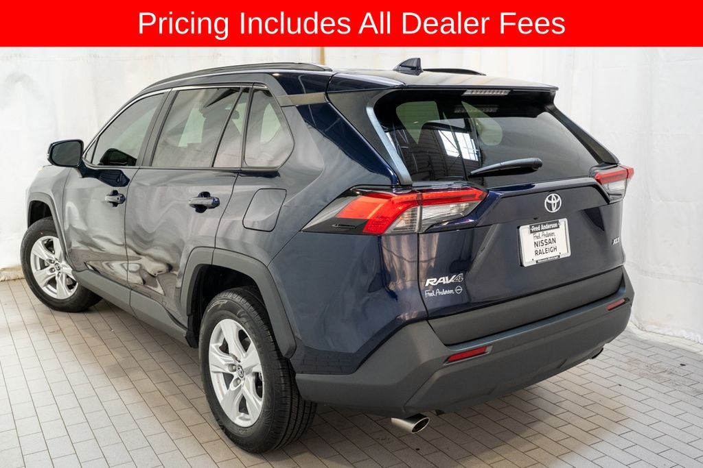 2020 Toyota RAV4 XLE