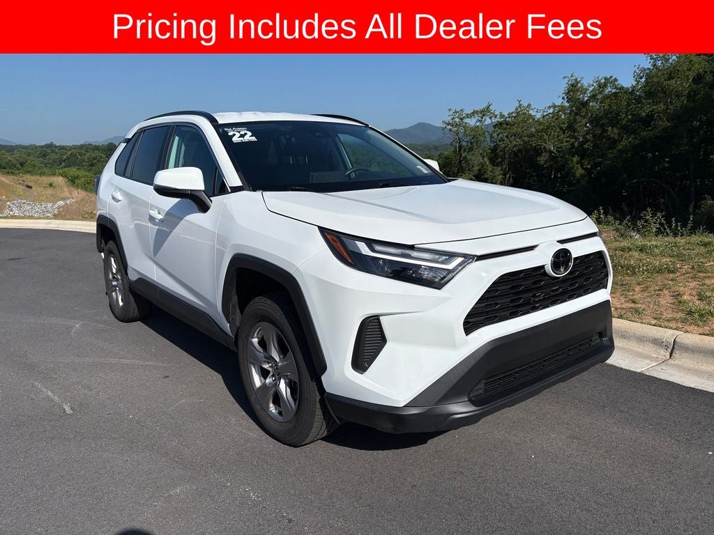 2022 Toyota RAV4 XLE