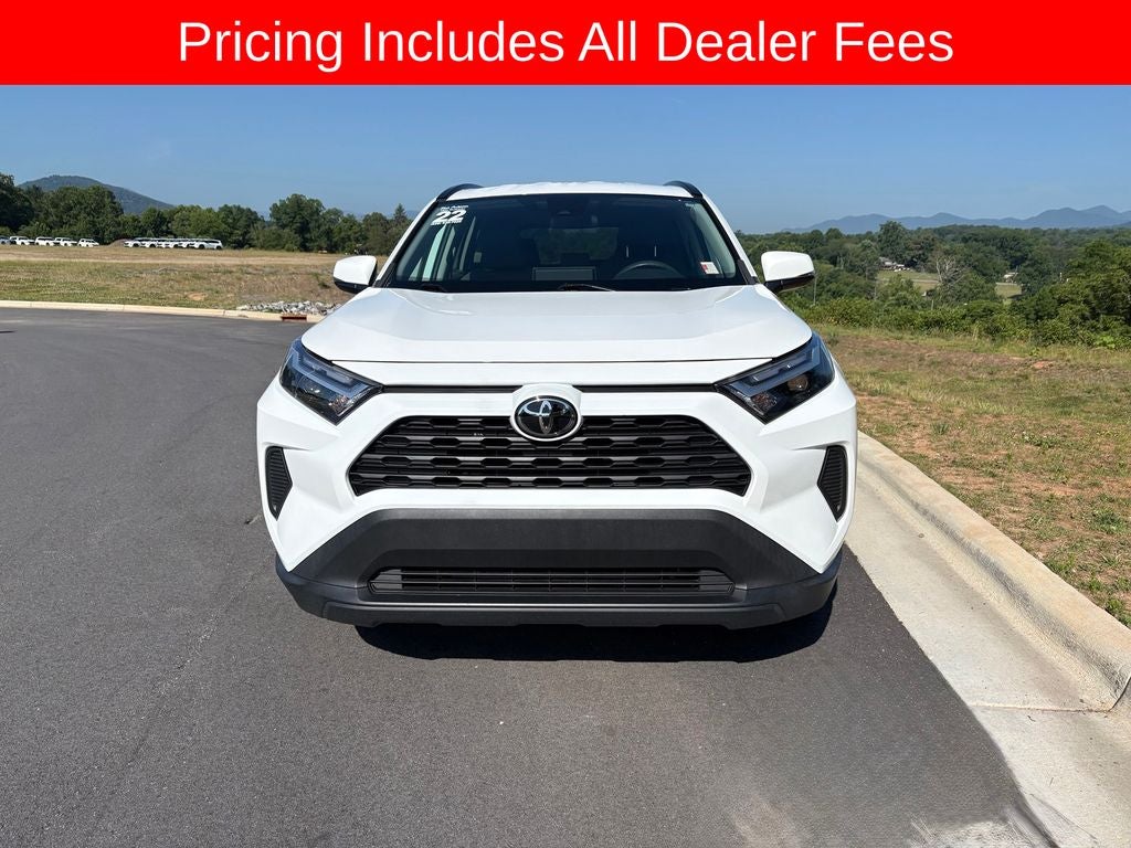 2022 Toyota RAV4 XLE