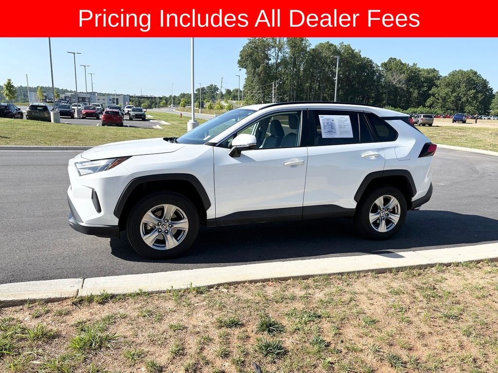 2022 Toyota RAV4 XLE