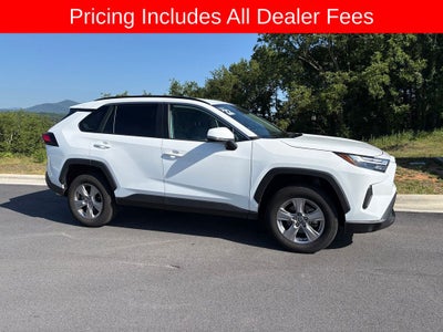 2022 Toyota RAV4 XLE
